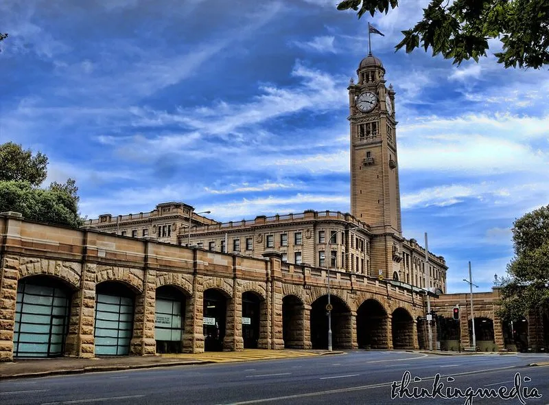 Reconstitution du tunnel souterrain du réseau d'égouts au Musée de l'eau de Saint-Pétersbourg