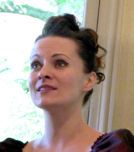 Agnieszka Lucya en plein r&eacute;cital &agrave; la datcha de Tourgu&eacute;niev lors du bicentenaire Chopin 2010